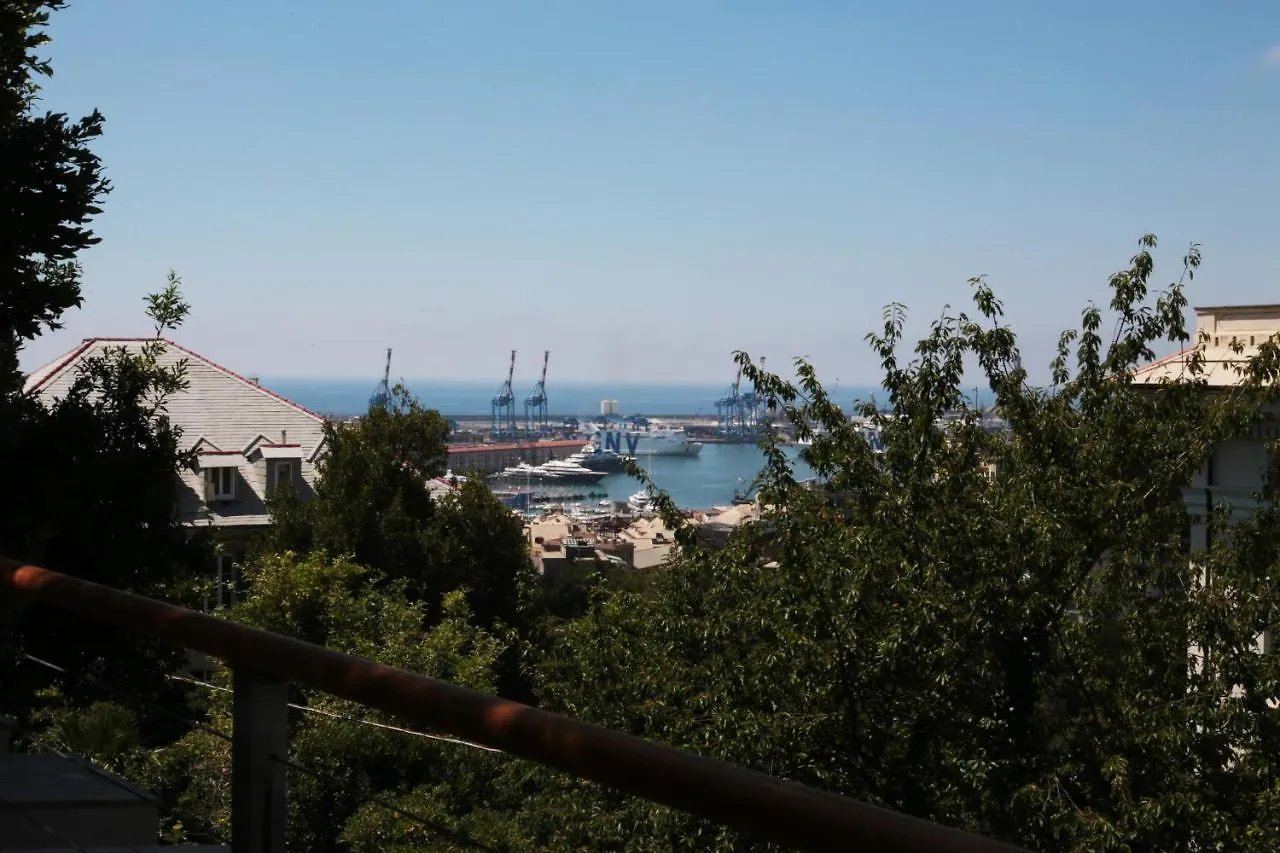Castle Hostel Genoa